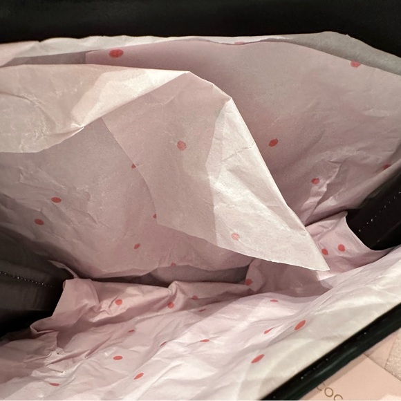 New Coccinelle Cherry Arlettis Bag - Picture 16 of 16